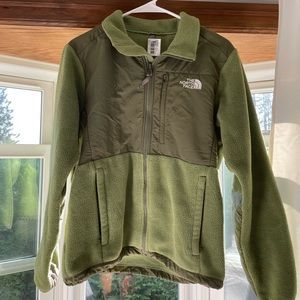 NORTH FACE FLEECE ZIP UP
